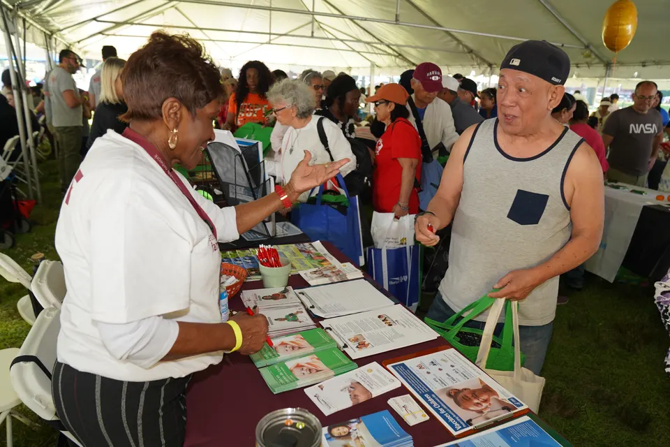 Feria de Salud Cerebral y de Recursos Comunitarios 2024, foto 101