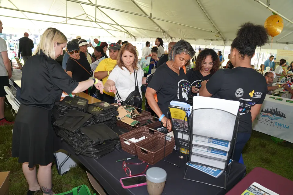 Feria de Salud Cerebral y de Recursos Comunitarios 2024, foto 127