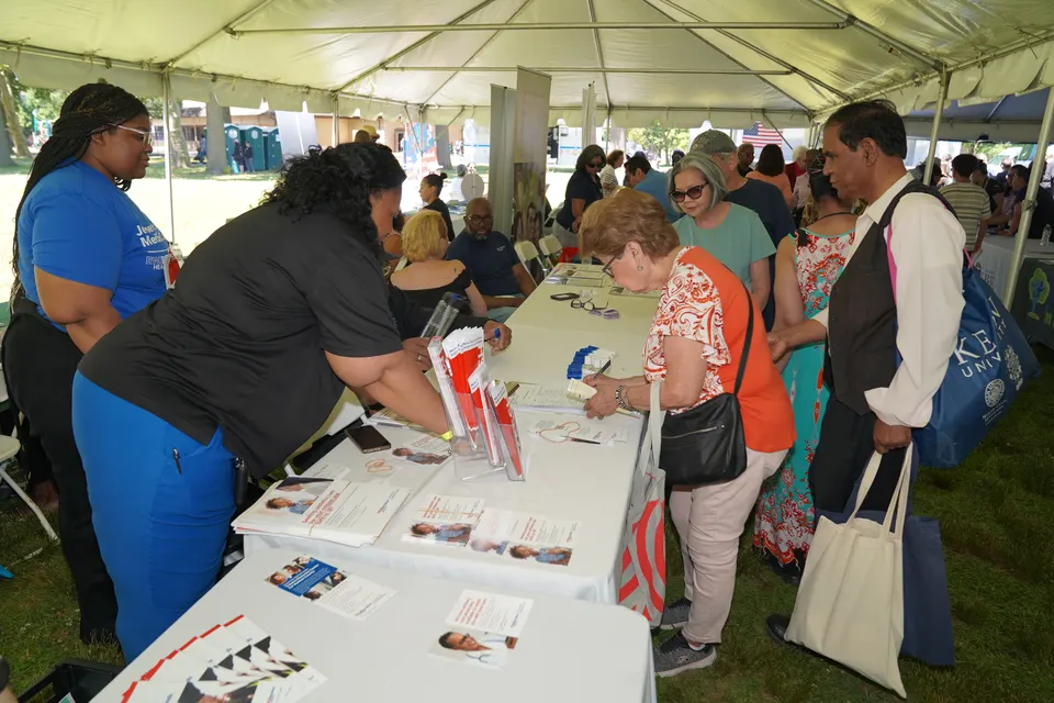 Feria de Salud Cerebral y de Recursos Comunitarios 2024, foto 317