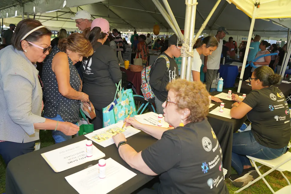 Feria de Salud Cerebral y de Recursos Comunitarios 2024, foto 36