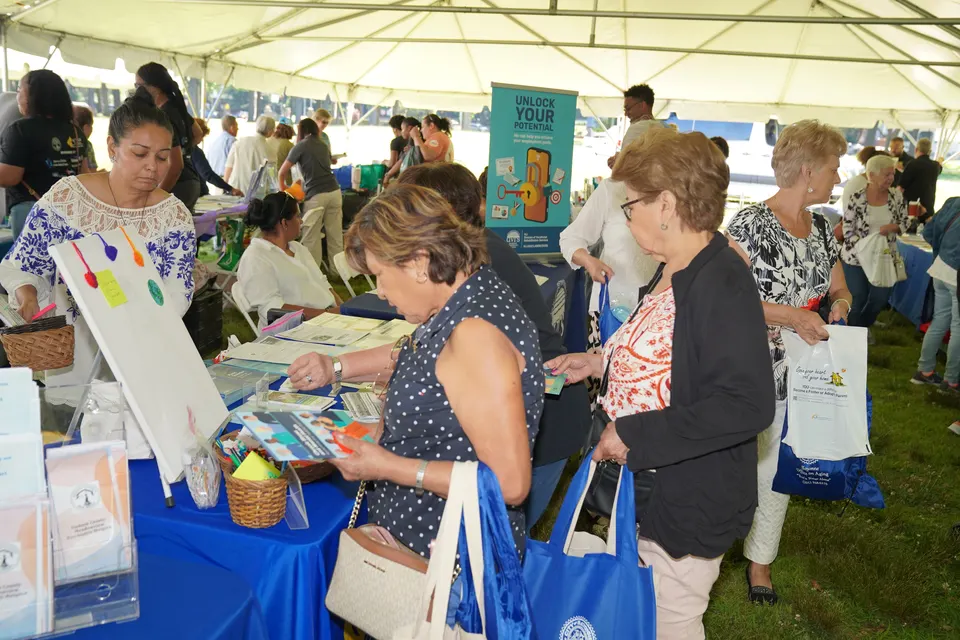 Feria de Salud Cerebral y de Recursos Comunitarios 2024, foto 232