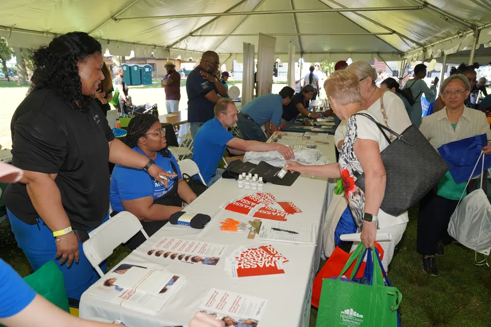 Feria de Salud Cerebral y de Recursos Comunitarios 2024, foto 177